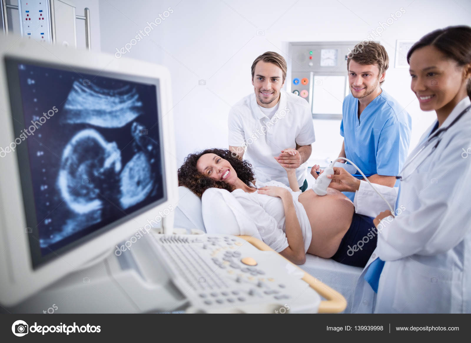 узи беременной врач. скрининг беременных. хороший врач узи по беременности. хороший врач узи по беременности. ультразвуковое исследование беременности.