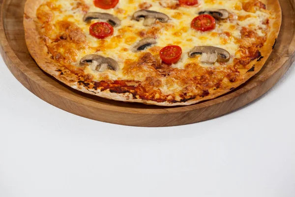 Ingrediente con masa de pizza — Foto de Stock