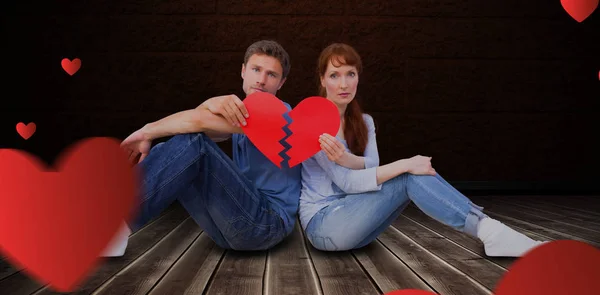 Par hålla ett brustet hjärta — Stockfoto