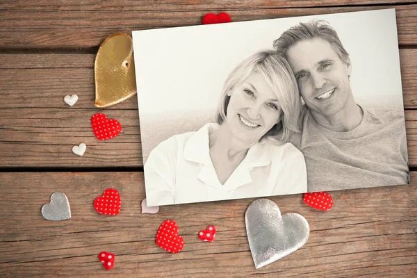 Cheerful couple in bed — Stock Photo, Image