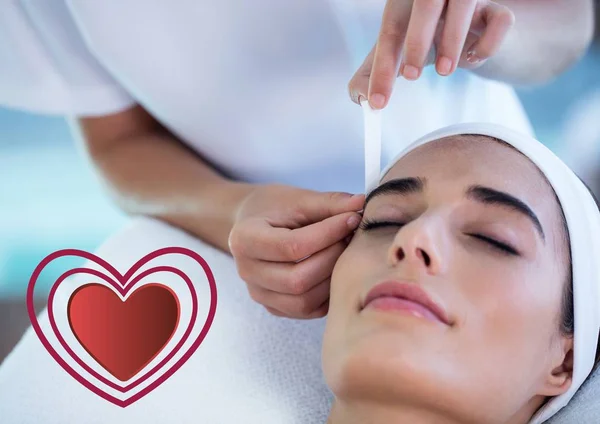 Woman receiving massage at spa center — Stock Photo, Image