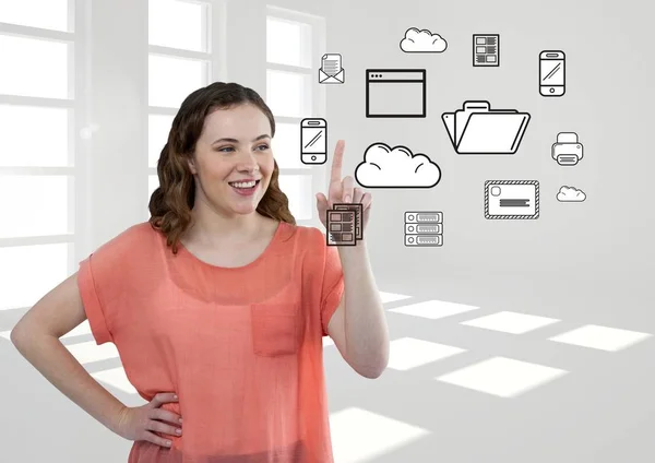 Mujer tocando iconos digitales — Foto de Stock