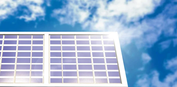 Zusammengesetztes Bild von Solarmodulanlagen gegen weißen Bildschirm — Stockfoto