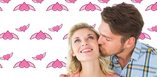 Hombre besando novia en mejilla —  Fotos de Stock