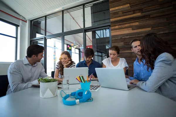 Team of graphic designers working together — Stock Photo, Image