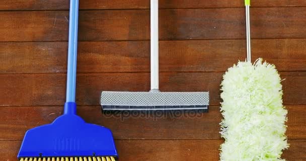 Broom, duster and floor cleaner — Stock Video