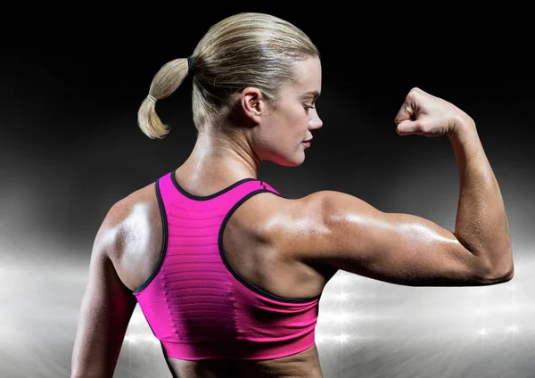 Mulher ajuste músculos flexores — Fotografia de Stock