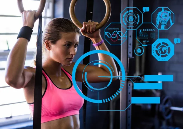 Fit mujer haciendo ejercicio en el gimnasio — Foto de Stock