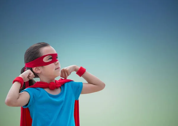 Menina em traje de super-herói — Fotografia de Stock