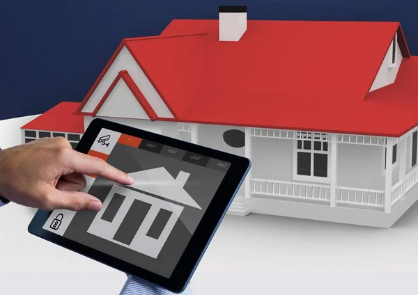 Hände mit Tablet mit Home-Security-Symbolen — Stockfoto