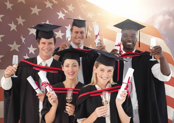 Friends showing their degree against USA flag — Stock Photo, Image