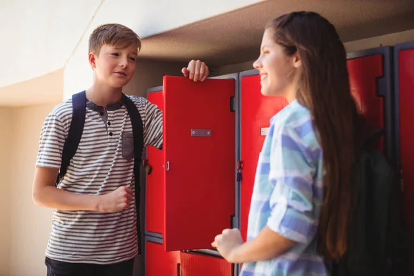 Students interacting with each other — Stock Photo, Image