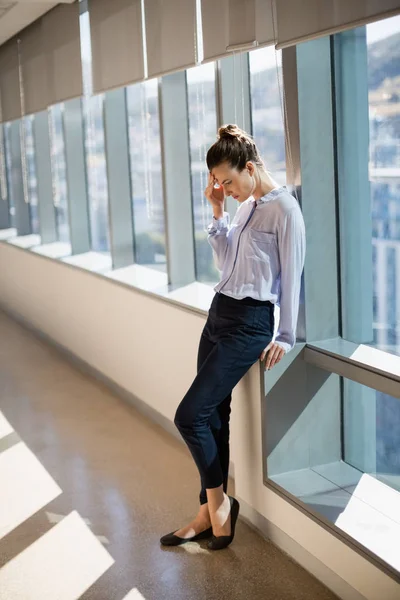 Spänd kvinnliga företagsledare — Stockfoto