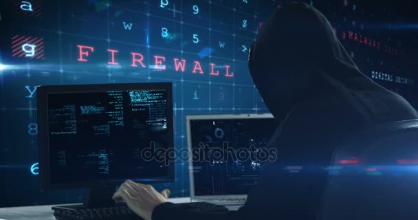 Hackaren använder dator — Stockvideo