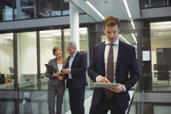 Businessman using digital tablet — Stock Photo, Image