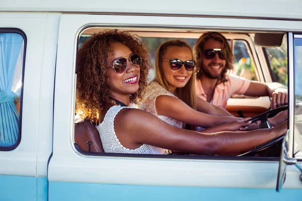Friends travelling in campervan — Stock Photo, Image
