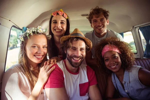 Portrait of friends having fun in campervan — Stock Photo, Image