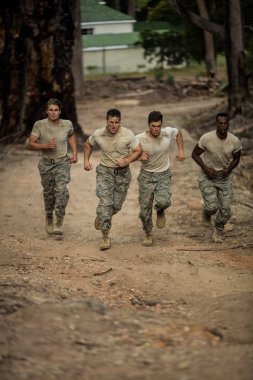 Soldiers running in boot camp clipart