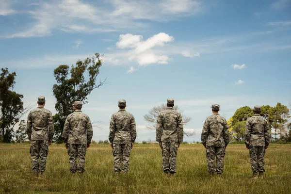 Group of military soldiers standing in line — Stock Photo, Image