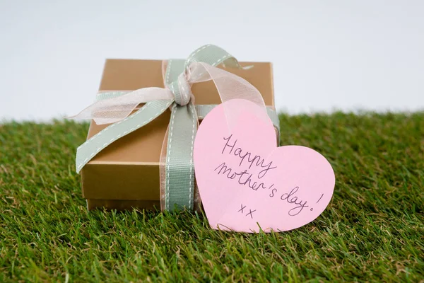 Happy mothers day card on gift box — Stock Photo, Image