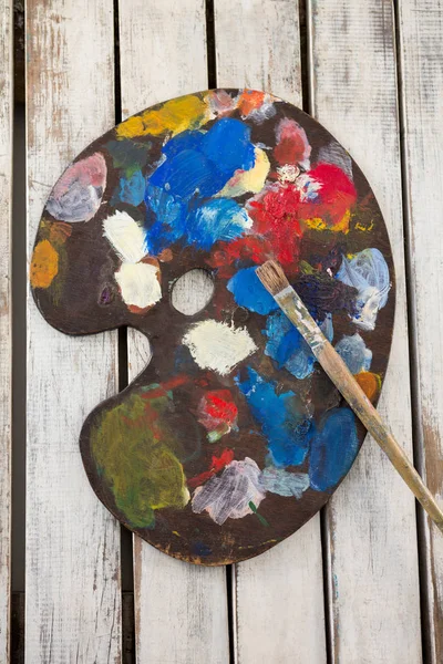 Suluboya boya ve boya fırçalar paleti — Stok fotoğraf