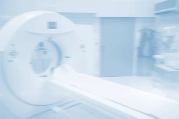 MRI scanner in medical room — Stock Photo, Image