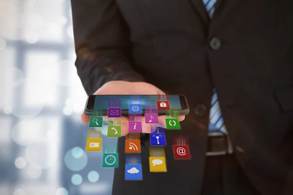 携帯電話を保持している実業家の中央部の複合イメージ 3 d — ストック写真