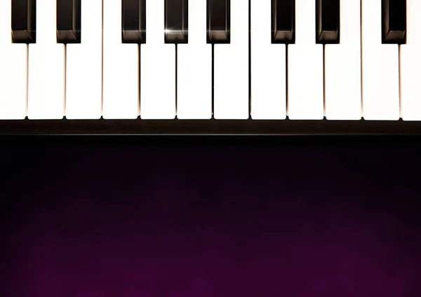 紫の背景にはピアノの鍵盤 — ストック写真