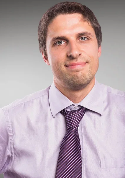 Close-up van de man in lavendel shirt — Stockfoto