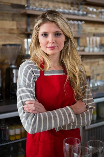 Female barista standing arms crossed — Stock Photo, Image