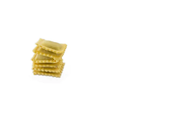 Close up de ravioli empilhados — Fotografia de Stock