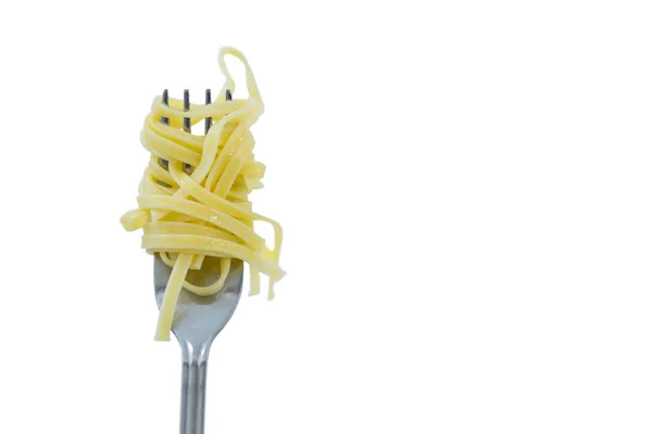 Primo piano della pasta arrotolata nella forchetta — Foto Stock