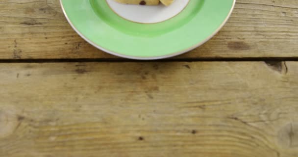 盘心形状饼干 — 图库视频影像
