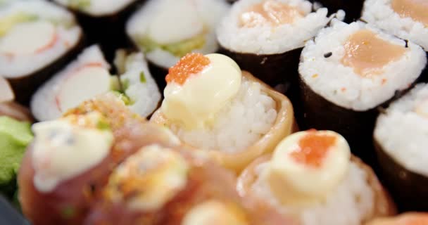 Tray of assorted sushi — Stock Video