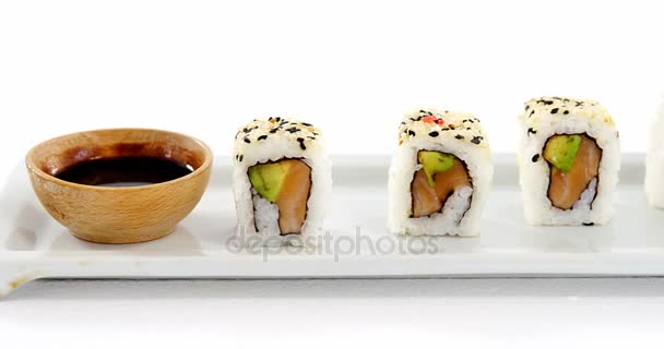 Sushi served on tray with sauce — Stock Video