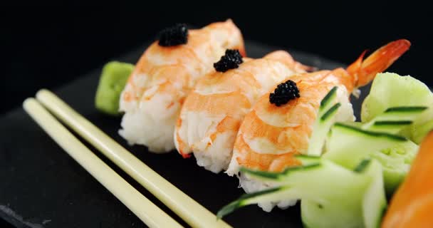 Sushi na kamień Taca — Wideo stockowe