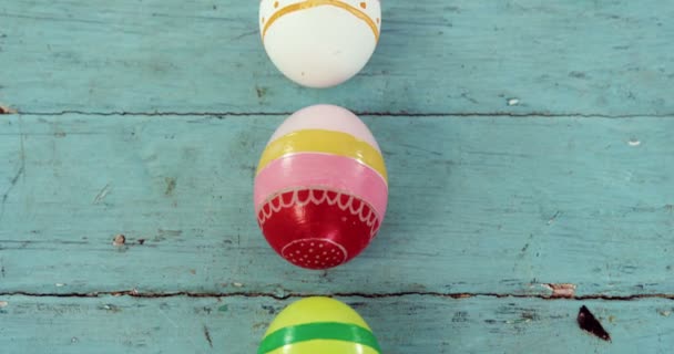 Забарвлені великодні яйця — стокове відео