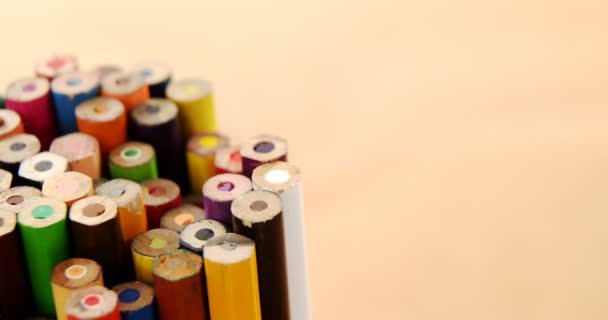 Um monte de lápis de cor — Vídeo de Stock
