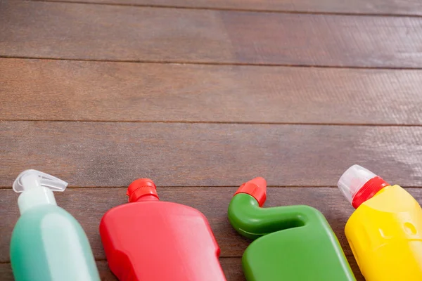 Frascos coloridos del detergente — Foto de Stock