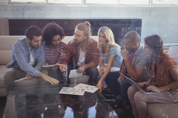 Gente de negocios trabajando — Foto de Stock