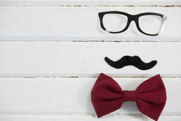 Γυαλιά και παπιγιόν με μουστάκι — Φωτογραφία Αρχείου