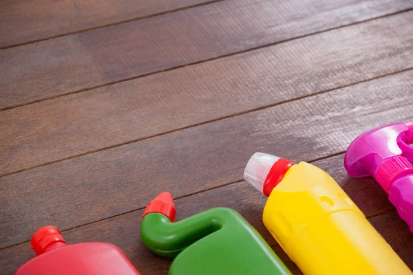 Botellas de detergente de colores — Foto de Stock