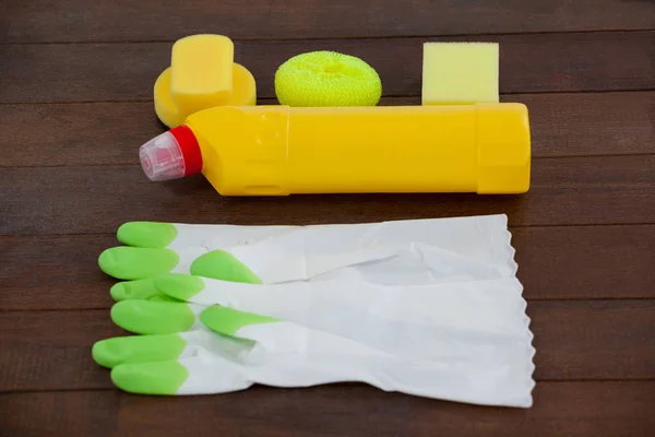 Gloves and Cleaning equipment — Stock Photo, Image
