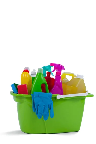 Hushållens rengöringsmateriel i hink — Stockfoto