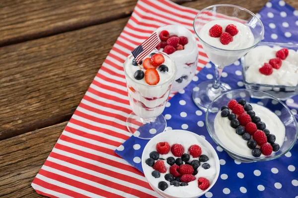 Gelato alla frutta con tema 4 luglio — Foto Stock