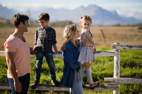 Family having fun in park — Stock Photo, Image