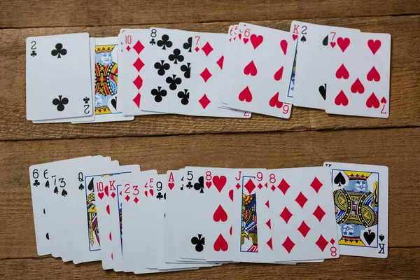 Pročesávat hrací karty — Stock fotografie