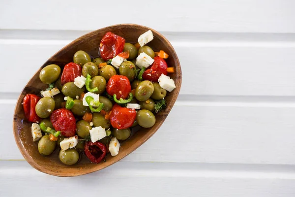 Olives et légumes marinés — Photo