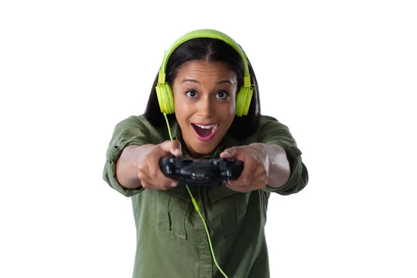 Woman playing video games — Stock Photo, Image