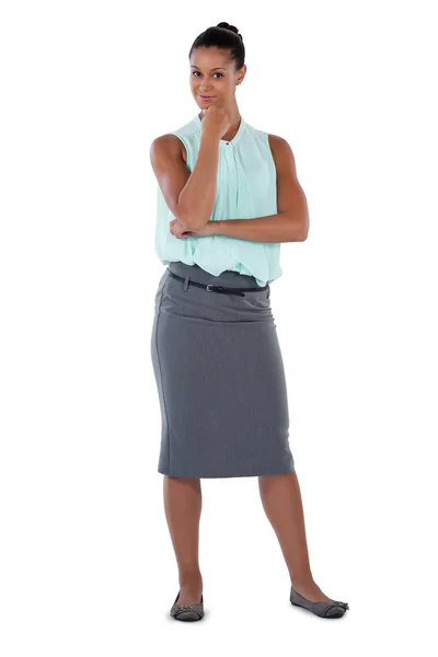 Mujer de negocios sonriente posando — Foto de Stock